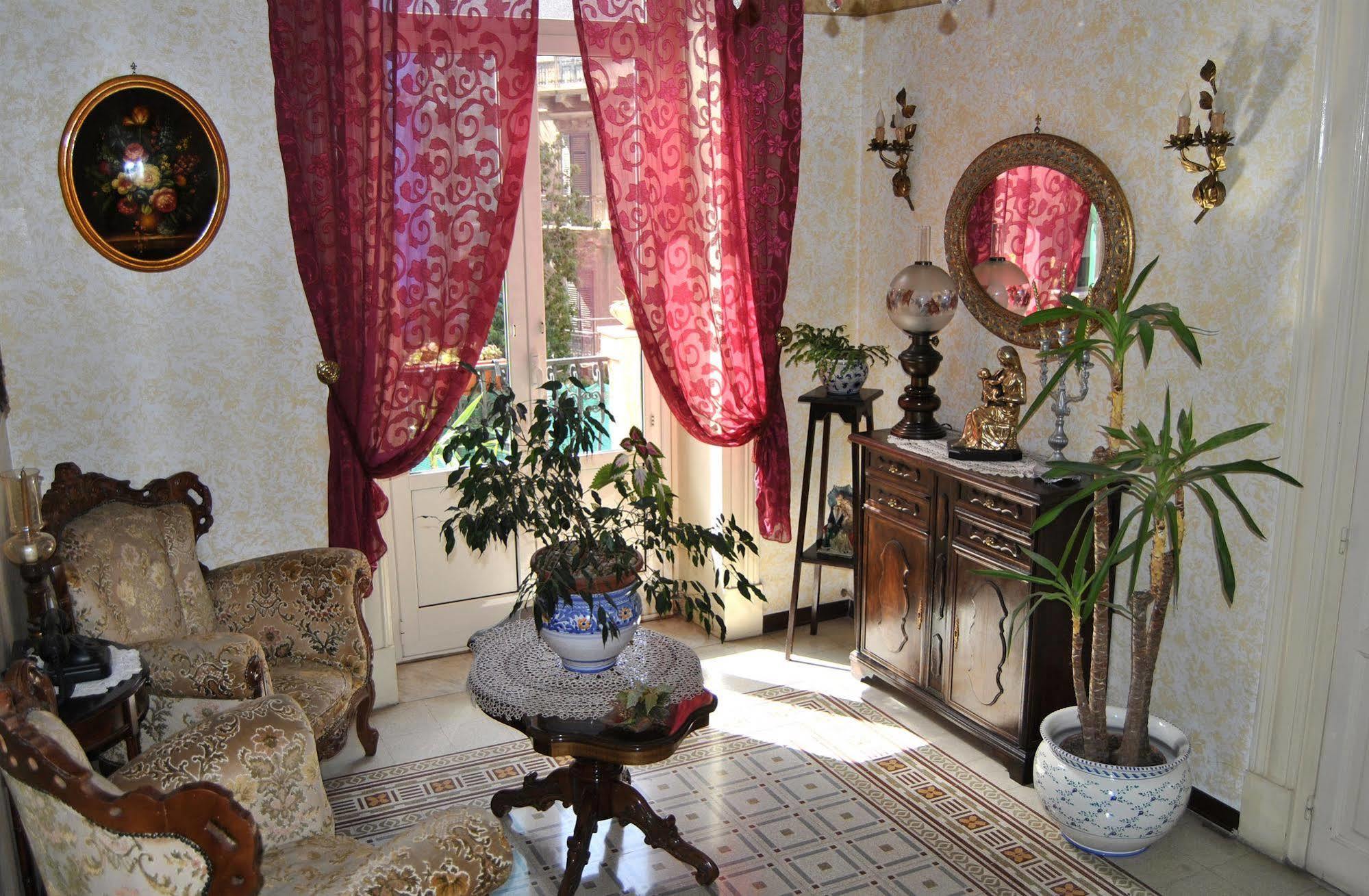 Bed And Breakfast D'Angelo Palermo Exterior photo